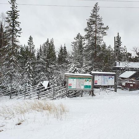 Hotel Lost In Yllaes Äkäslompolo 外观 照片